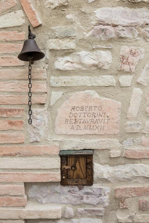 Domus In Castro Bed & Breakfast Montecchio  Dış mekan fotoğraf